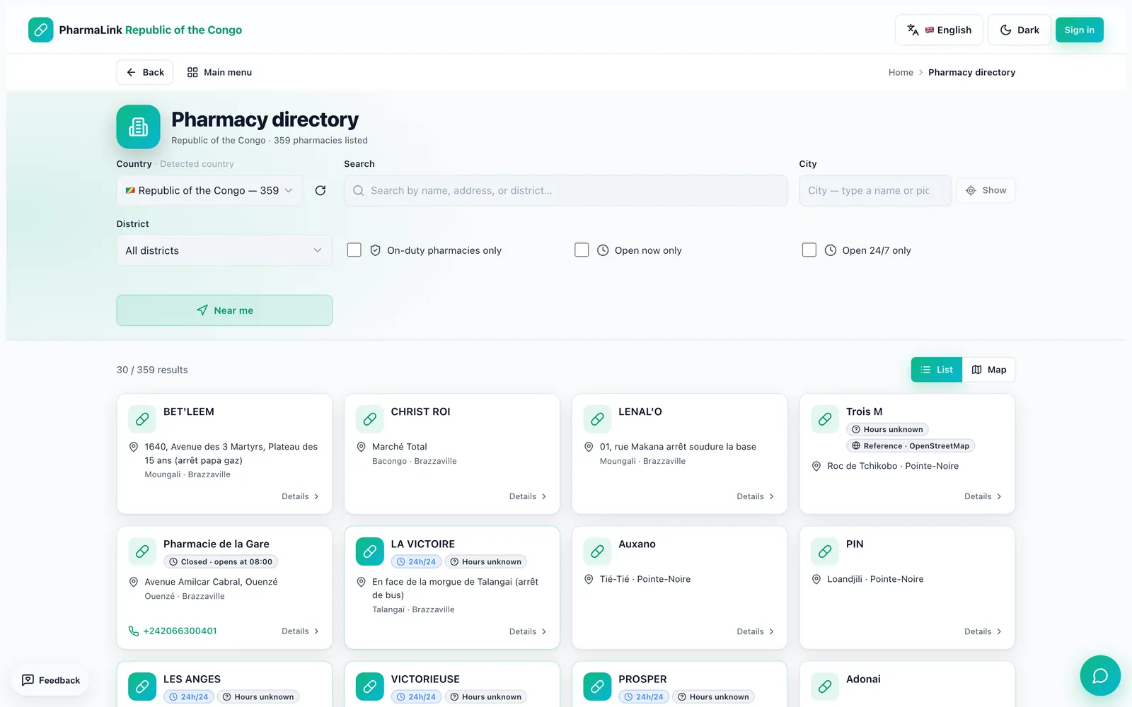 Annuaire des pharmacies PharmaLink (interface en anglais) : filtres par ville et quartier, pharmacies de garde, résultats en liste — instance de démonstration